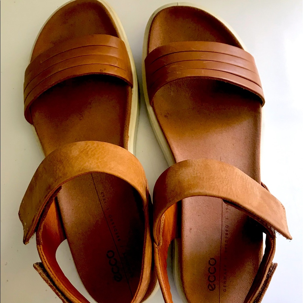 Ecco Flowt sandals Size 39 size 8.5